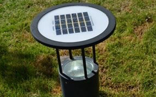 别墅庭院氛围营造：尼玛草坪灯选型与布光技巧