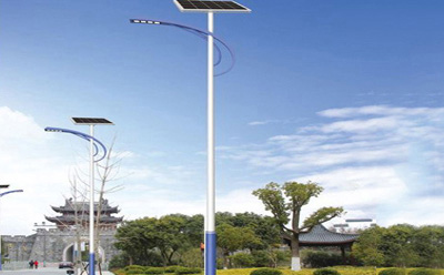 尼玛尼玛太阳能路灯价格差在哪？影响造价的4大核心因素揭秘